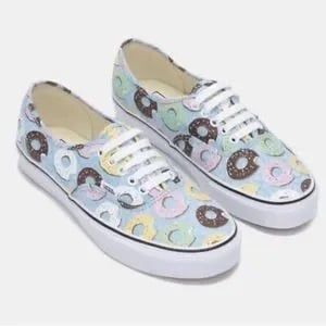 Vans Women's Rare Authentic Donuts Munchies Sprinkles Novelty Sneakers Shoes 8.5